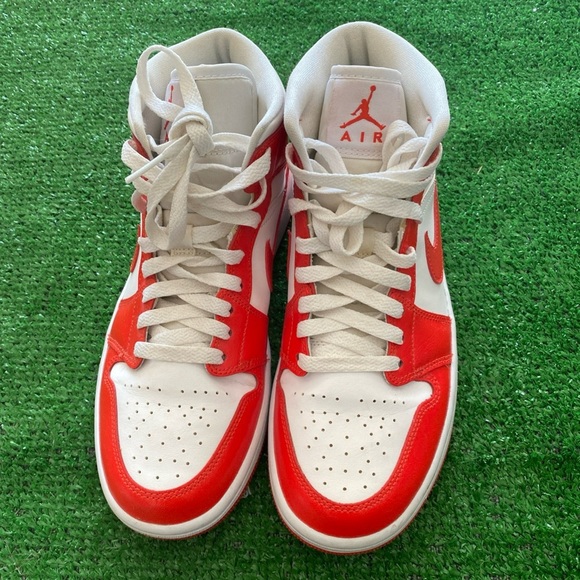 jordan mid habanero red